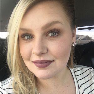 Meet your Posher, Mackenzie